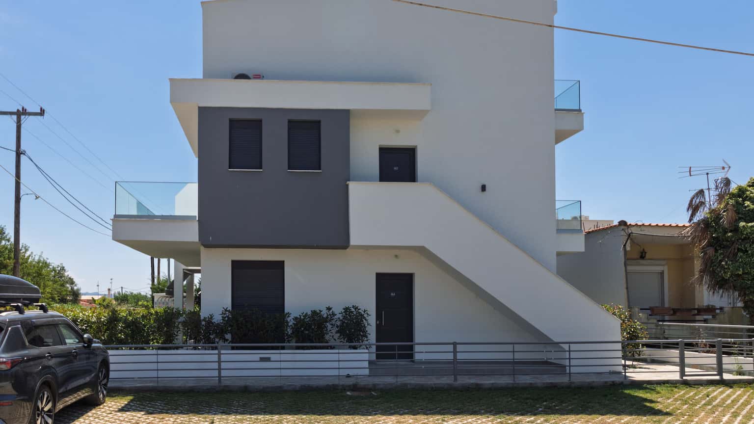 Gallery 13