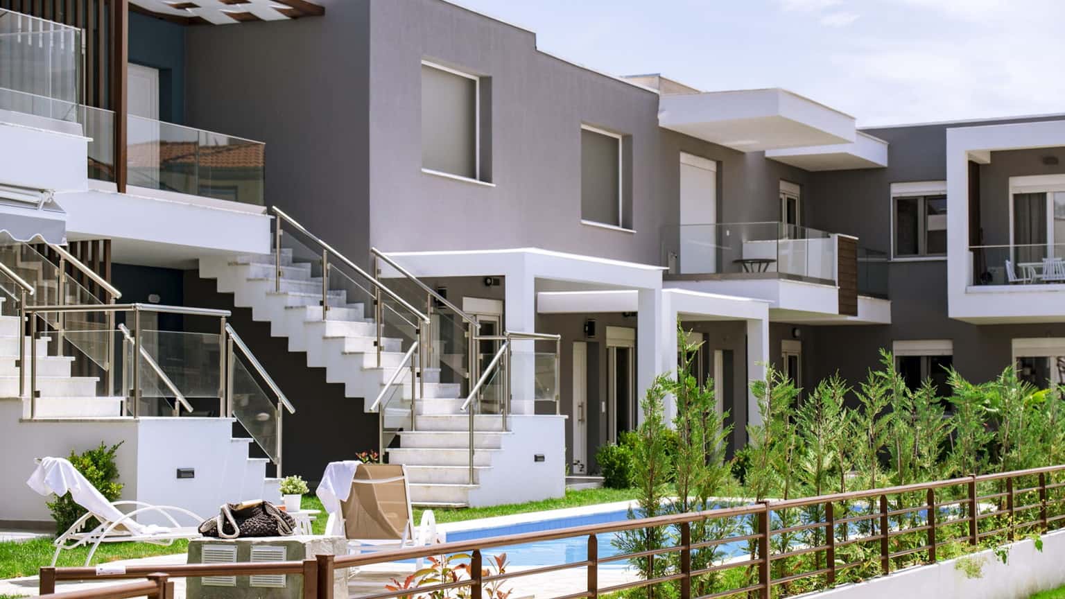 Gallery 10