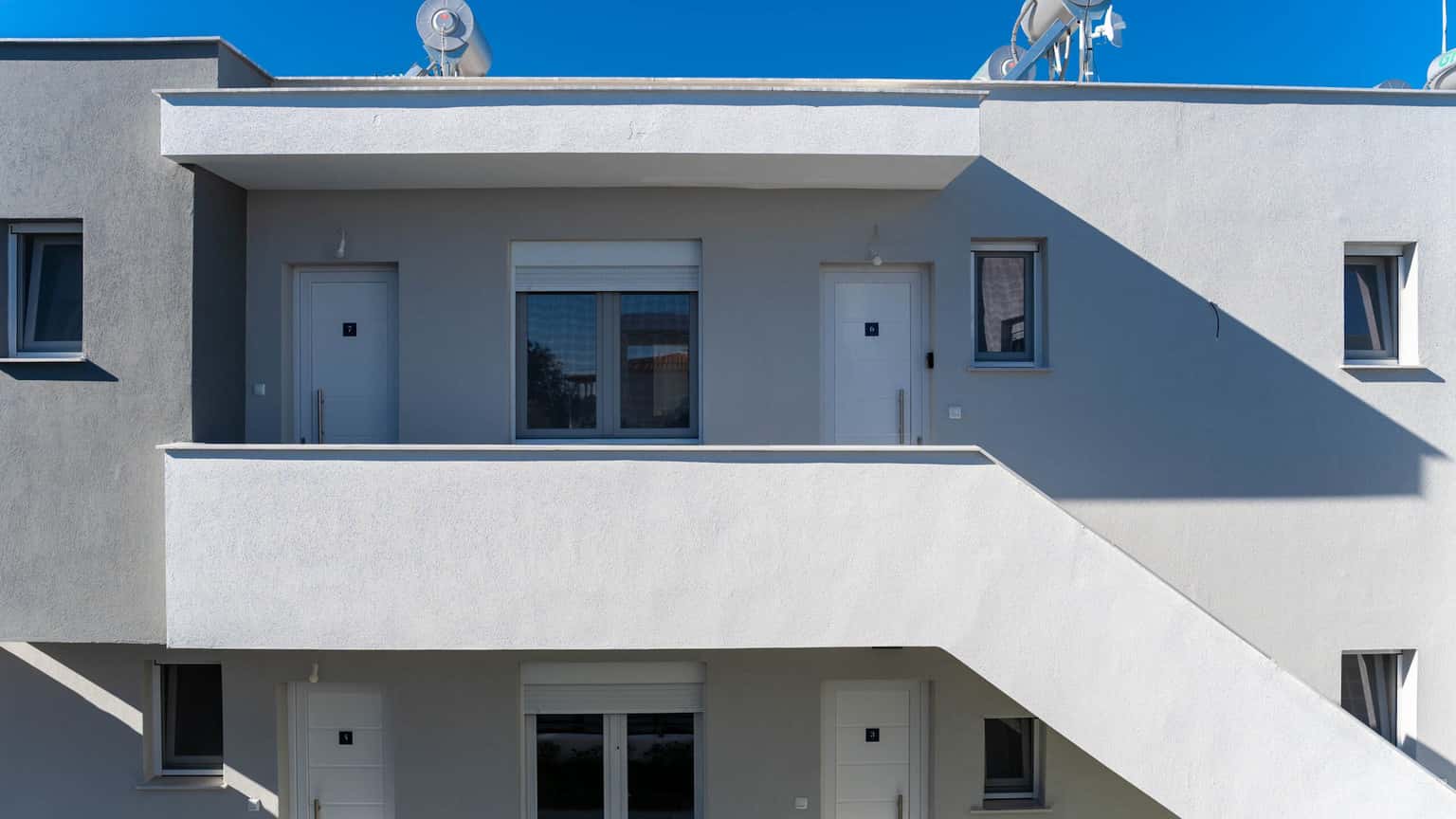 Gallery 10