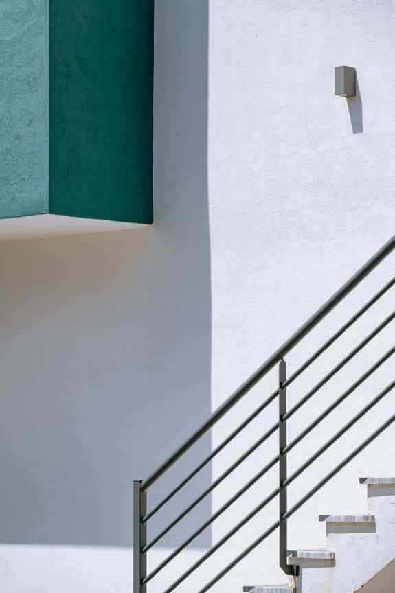 Gallery 24
