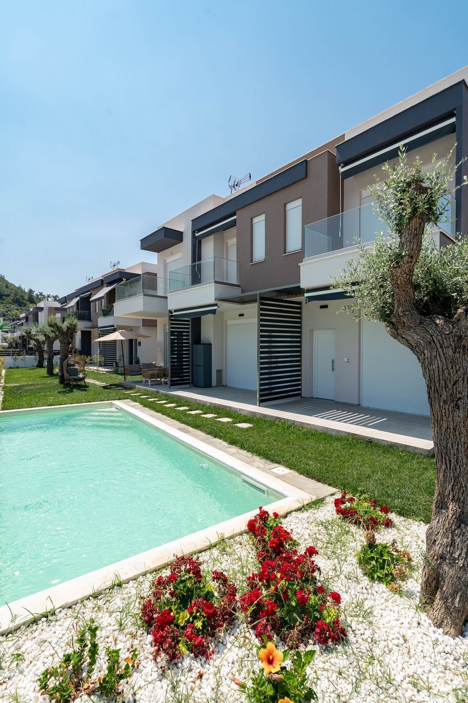Emerald Paradise 2