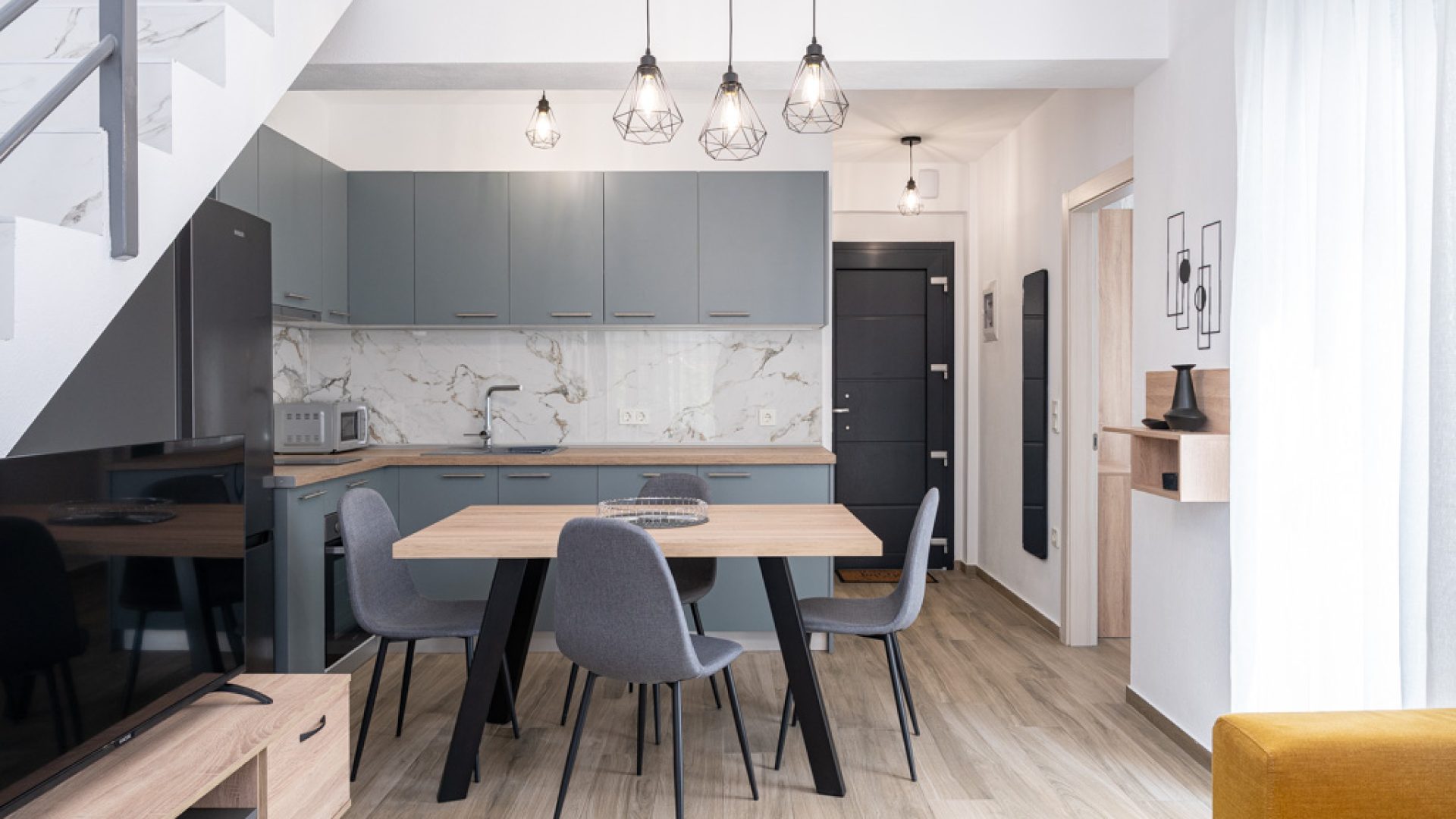 Danai 2.6 25-04-2025 1024px-18