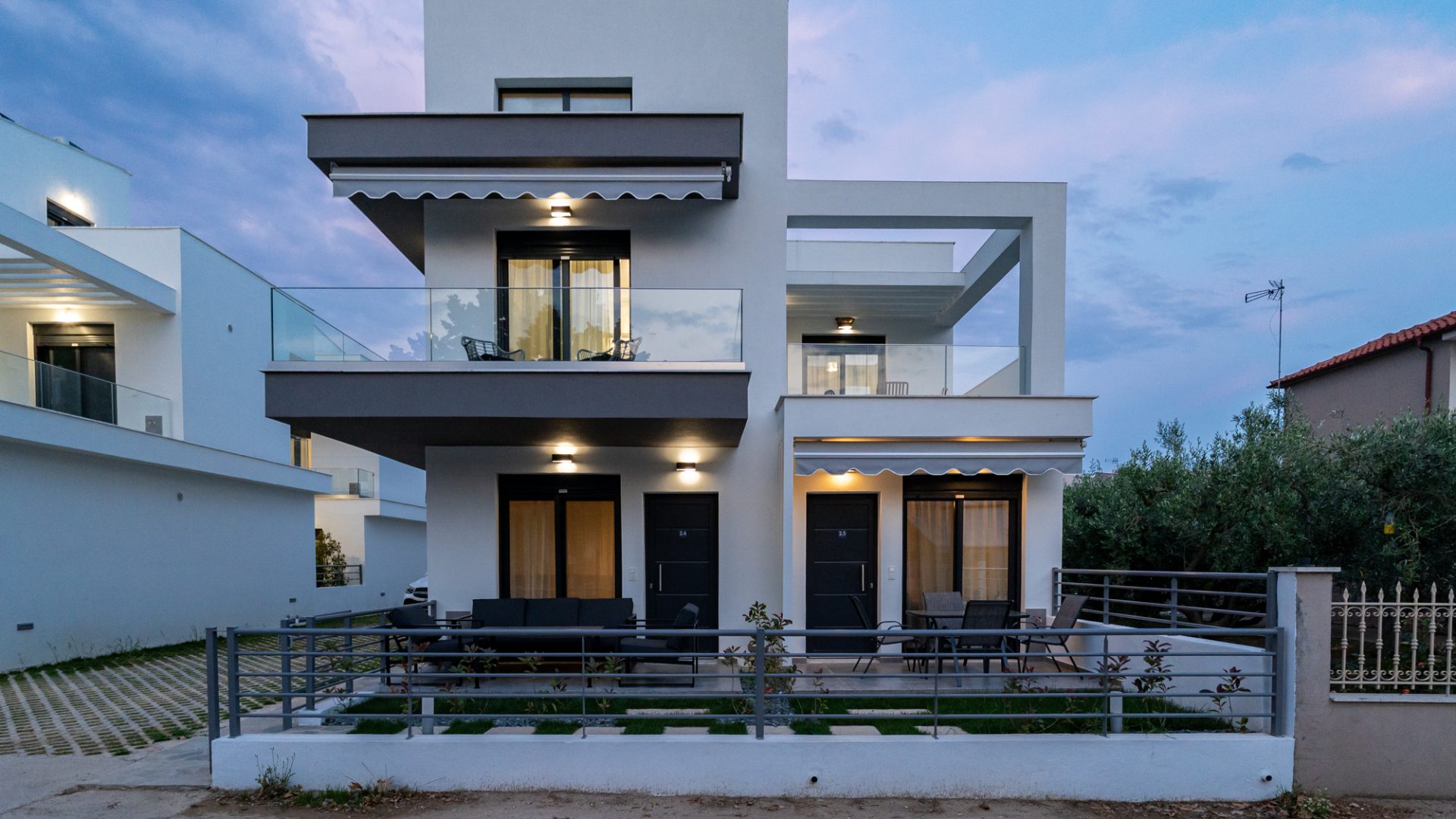 Danai B+D 10-06-2025 2000px-210