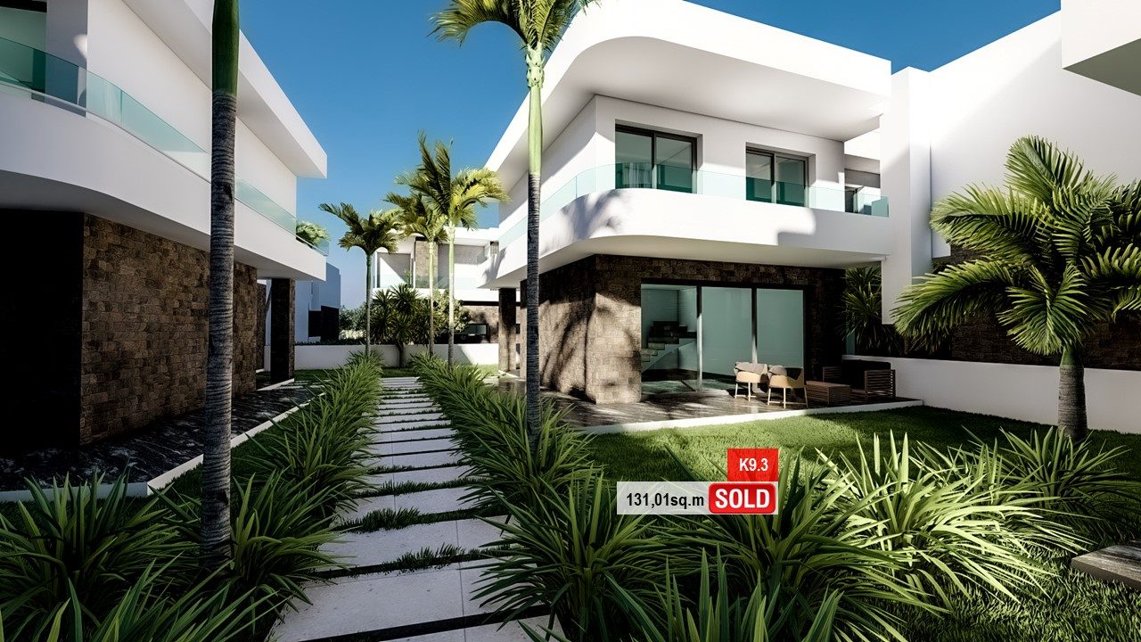 SOLD EMERALD ISLAND B K9.3