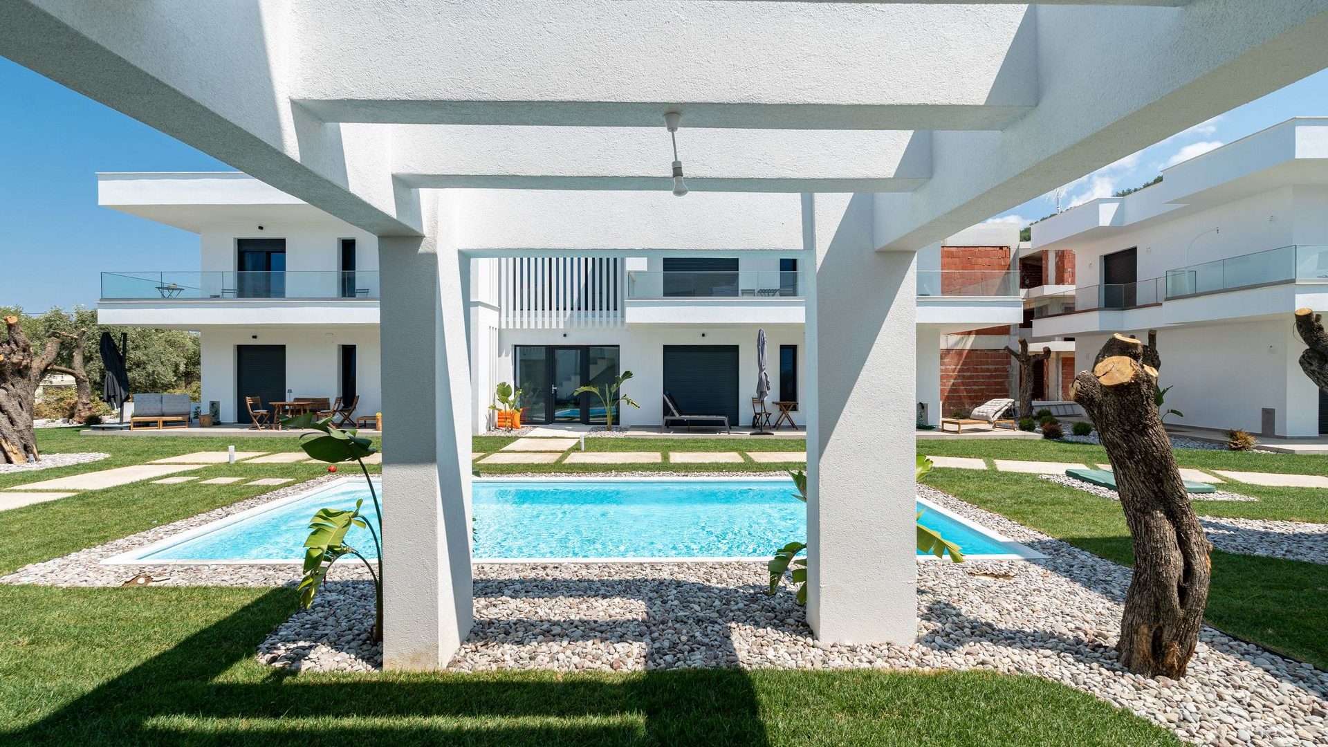 White Dream 20-08-2025-69