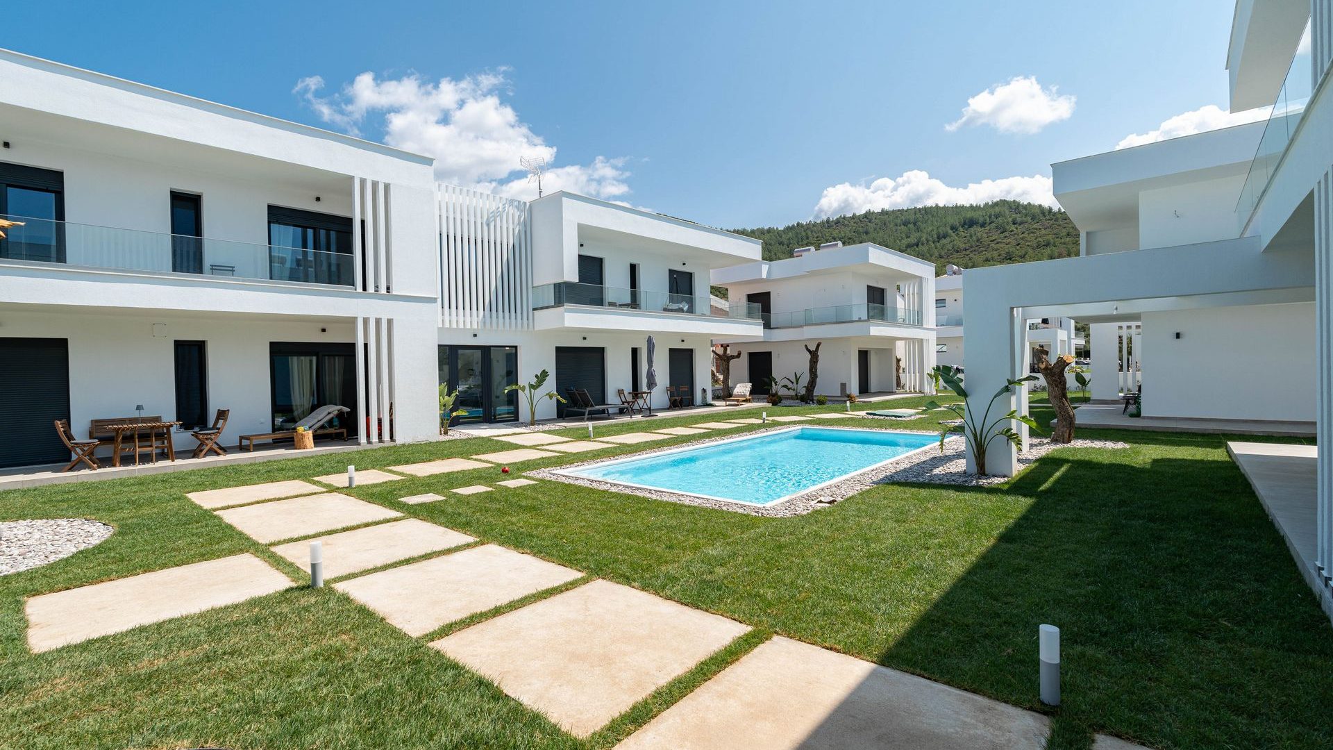 White Dream 20-08-2025-75