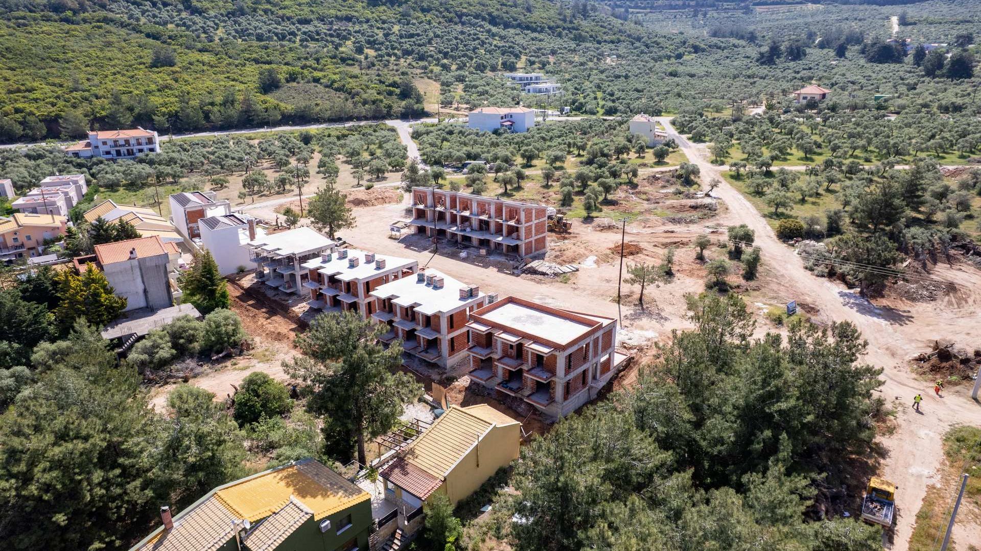 White Marble 09-05-2025-19